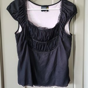 Torrid adorable top! Great condition! 1x